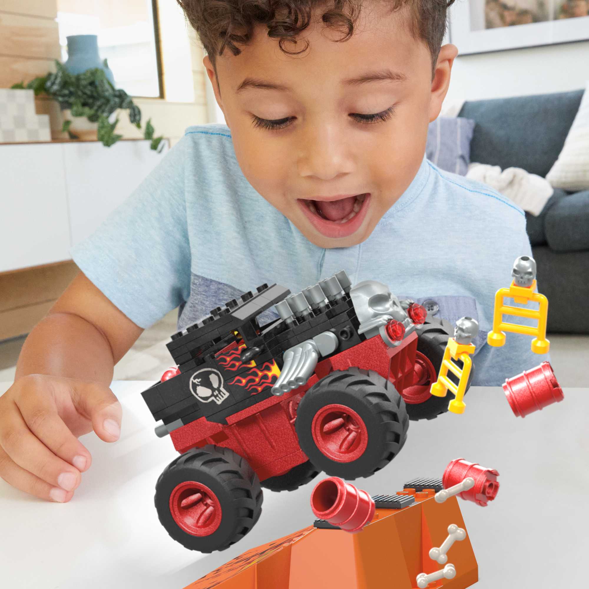 Mega™ Hot Wheels® Smash & Crash Parcours Bone Shaker™